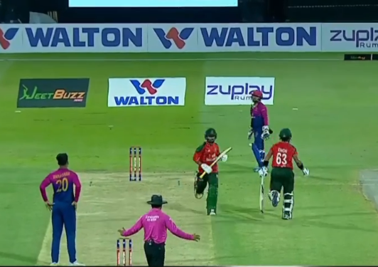 বাংলাদেশ ক্রিকেট দল ইউএইকে ১৯২ রানের টার্গেট দিয়েছে